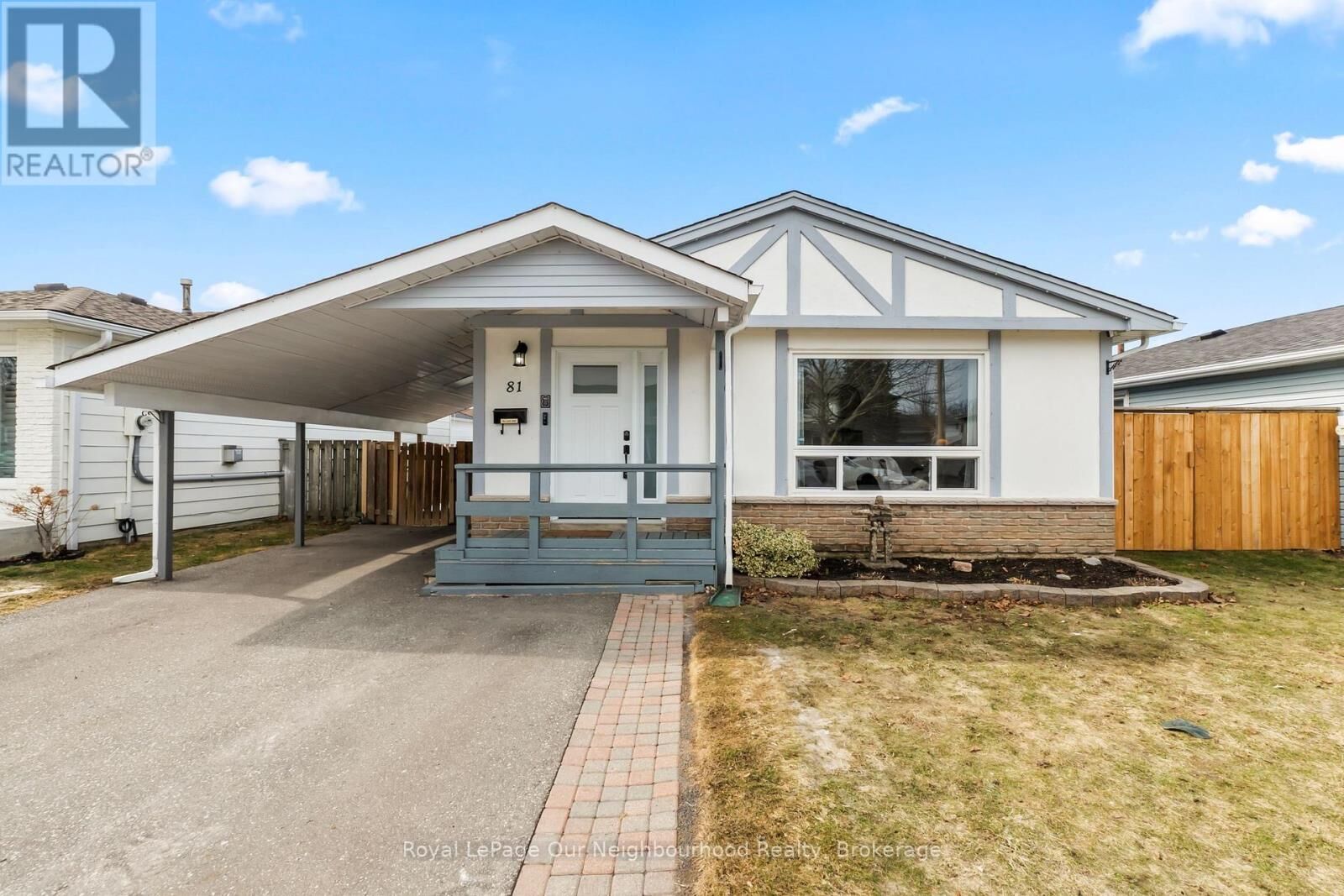 Property Photo: 81 Swanston Crescent ON L1S 3J5