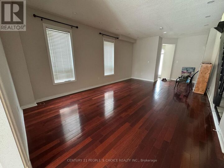 Property Photo:  3704 Golden Locust Drive  ON L5N 8N8 