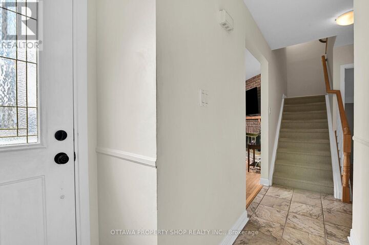 Property Photo: 202 Rosemary Gardens ON K1E 1Y8