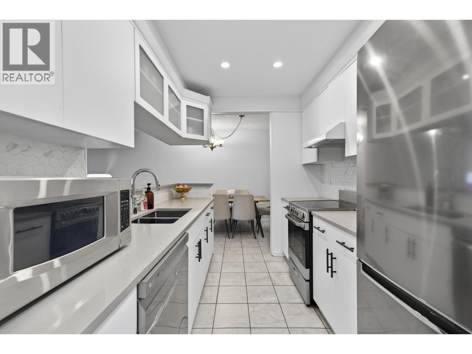 Property Photo: 200 Westhill Place 118 BC V3H 1V2