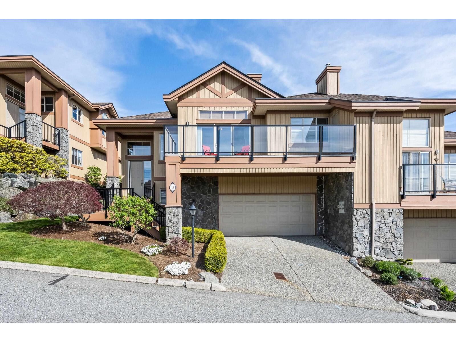 Property Photo: 35931 Empress Drive 11 BC V3G 2M8
