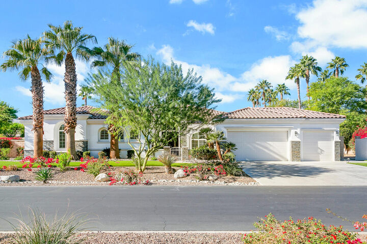 Property Photo: 49213 Hohokam River Street CA 92201