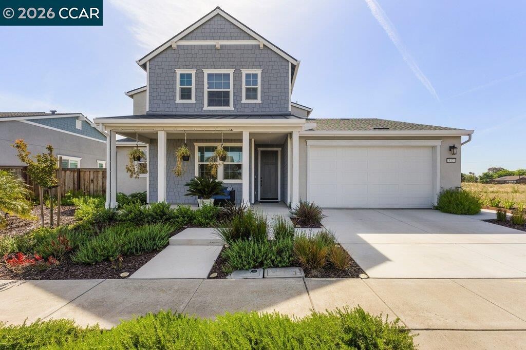 Property Photo:  512 Channel  CA 94511 