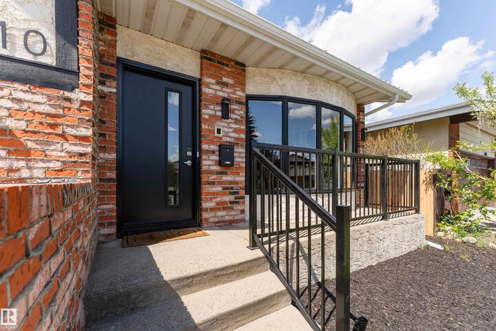 Property Photo:  6410 187A Street NW  AB T5T 2N4 