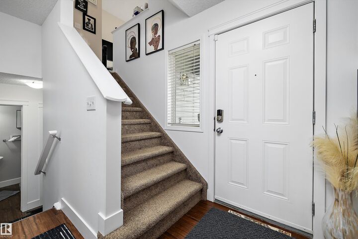 Property Photo:  63 Summerton Street  AB T8H 2V3 