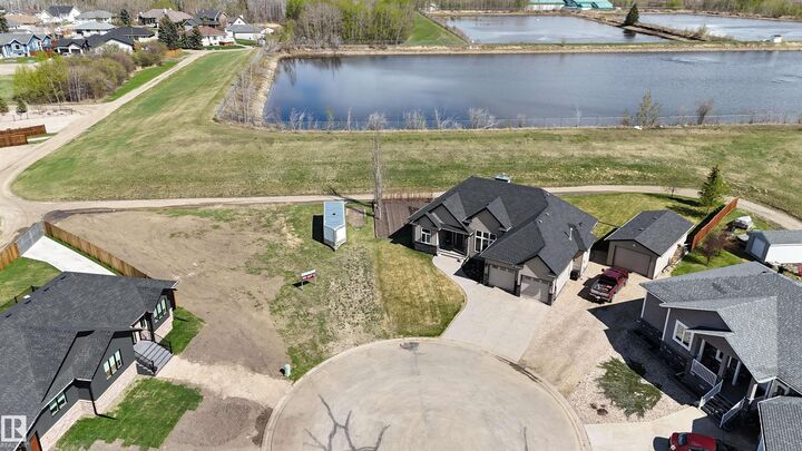 Property Photo:  6002 49 Avenue  AB T7N 0A2 