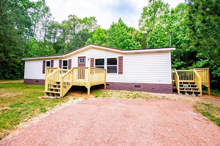 Property Photo:  74 Spring Lane  GA 30116 