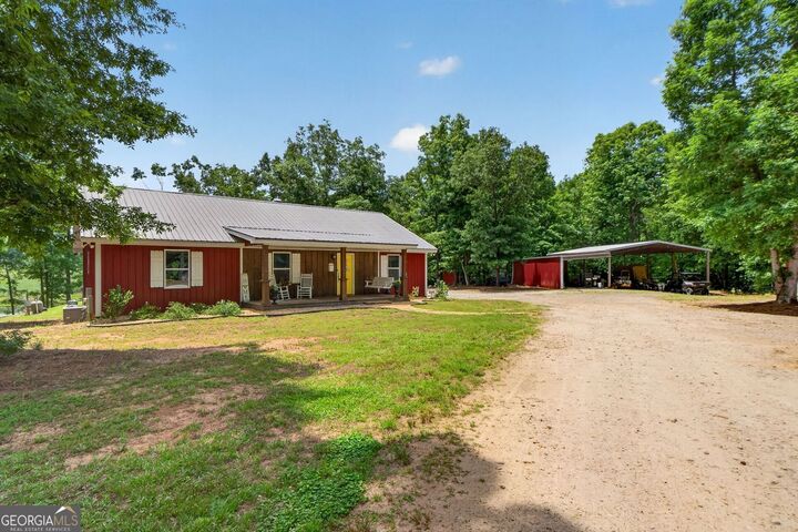 Property Photo:  454 Tom Bell Road  GA 30257 