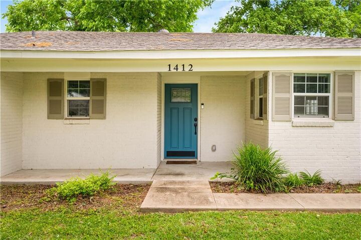 Property Photo: 1412 Ransbottom Drive LA 71302