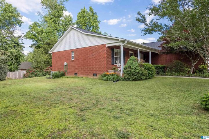 Property Photo: 67 Courtney Drive AL 35621