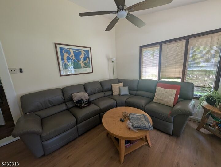 Property Photo:  1113 Harding Rd  NJ 07208 