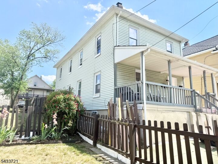Property Photo:  659 S 2nd St  NJ 07060 