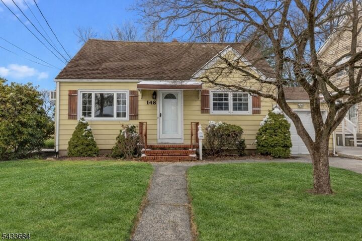 Property Photo:  148 Locust Dr  NJ 07083 