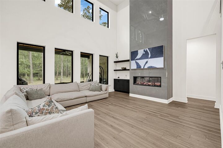 Property Photo: 855 County Road 6324 TX 77535