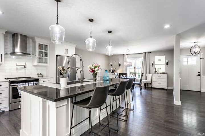 Property Photo: 283 N Valley Mission Lane IN 47421