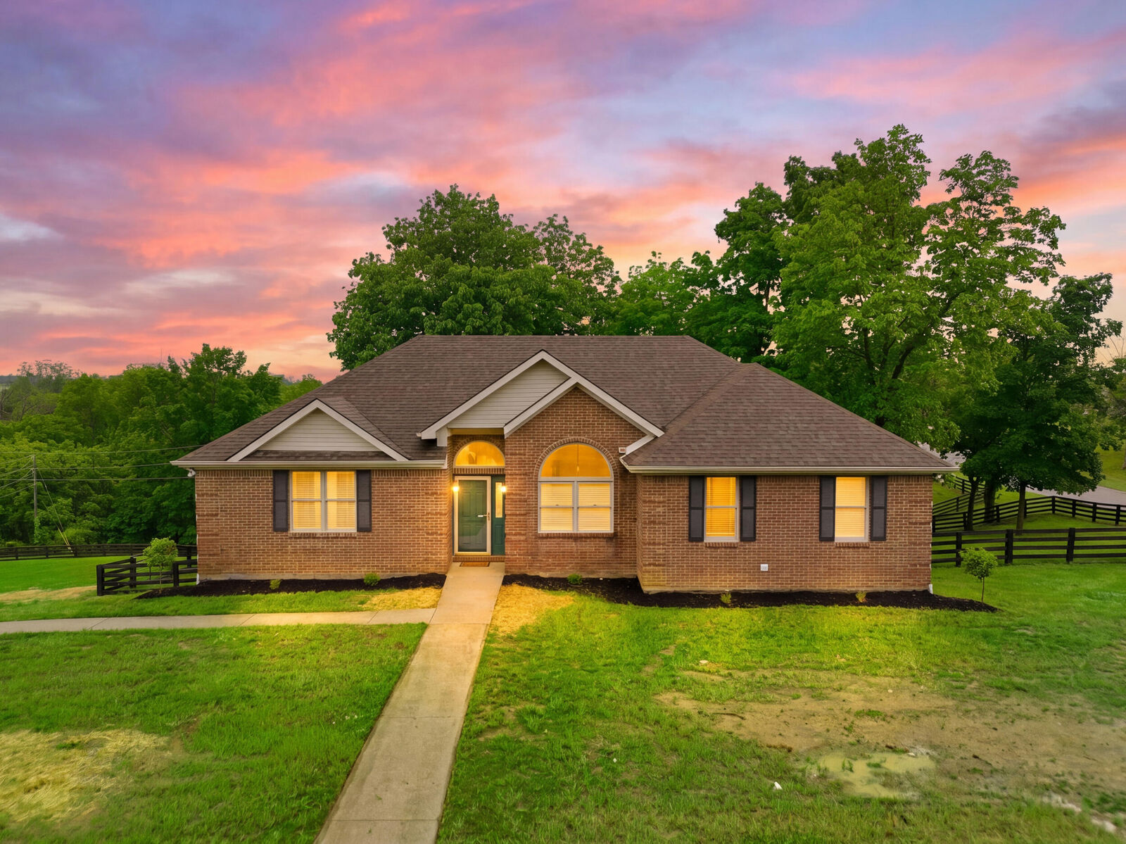 Property Photo: 401 Michael Court KY 40475
