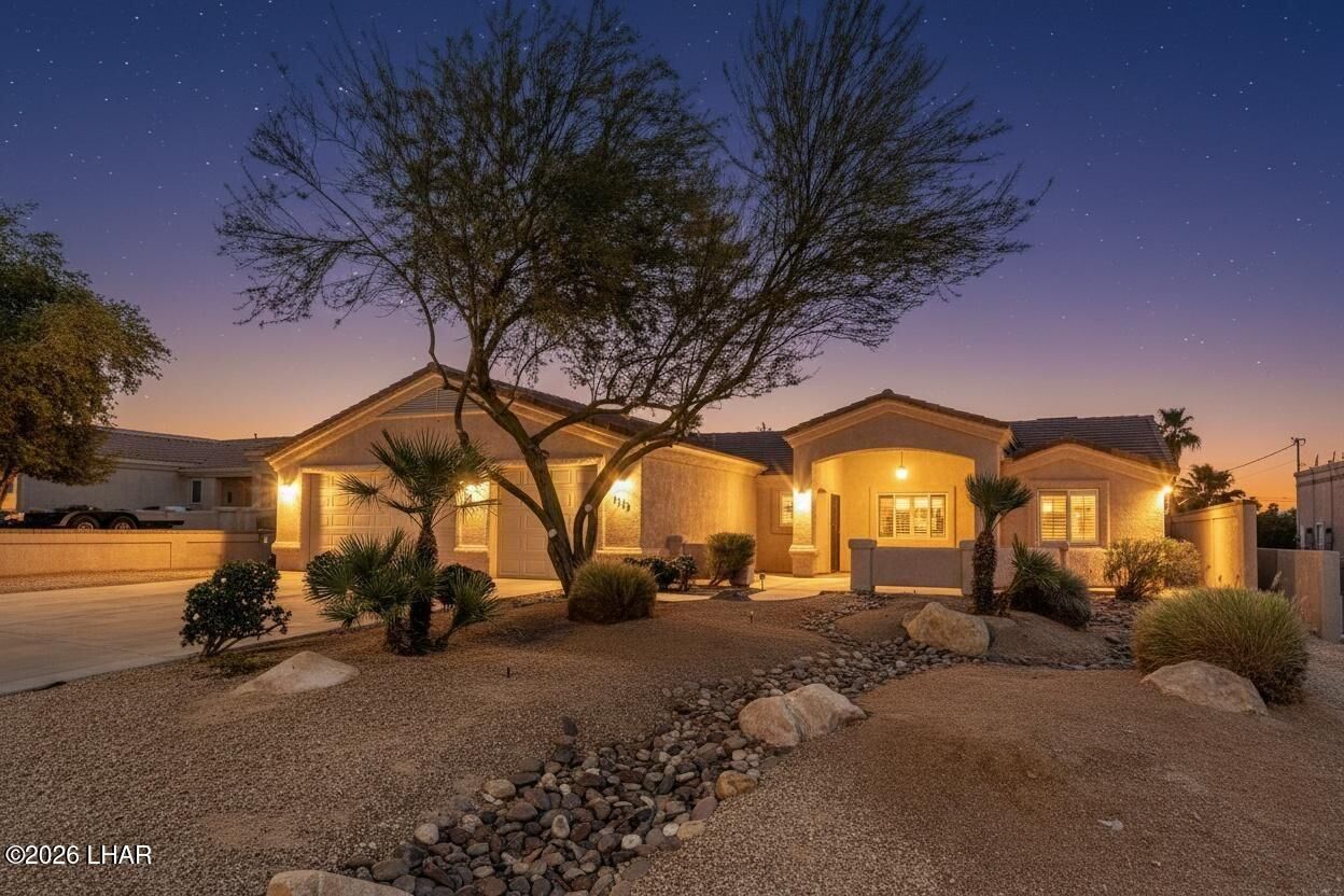 Property Photo:  2178 Pima Dr N  AZ 86403 