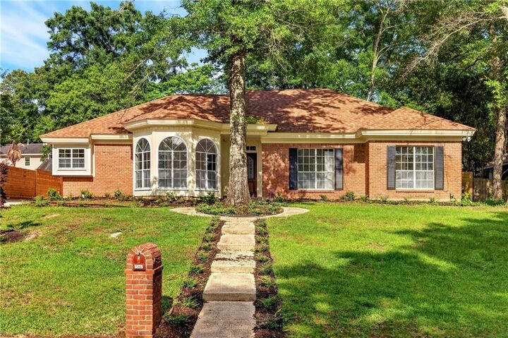 Property Photo: 1345 Wellsley Court AL 36695
