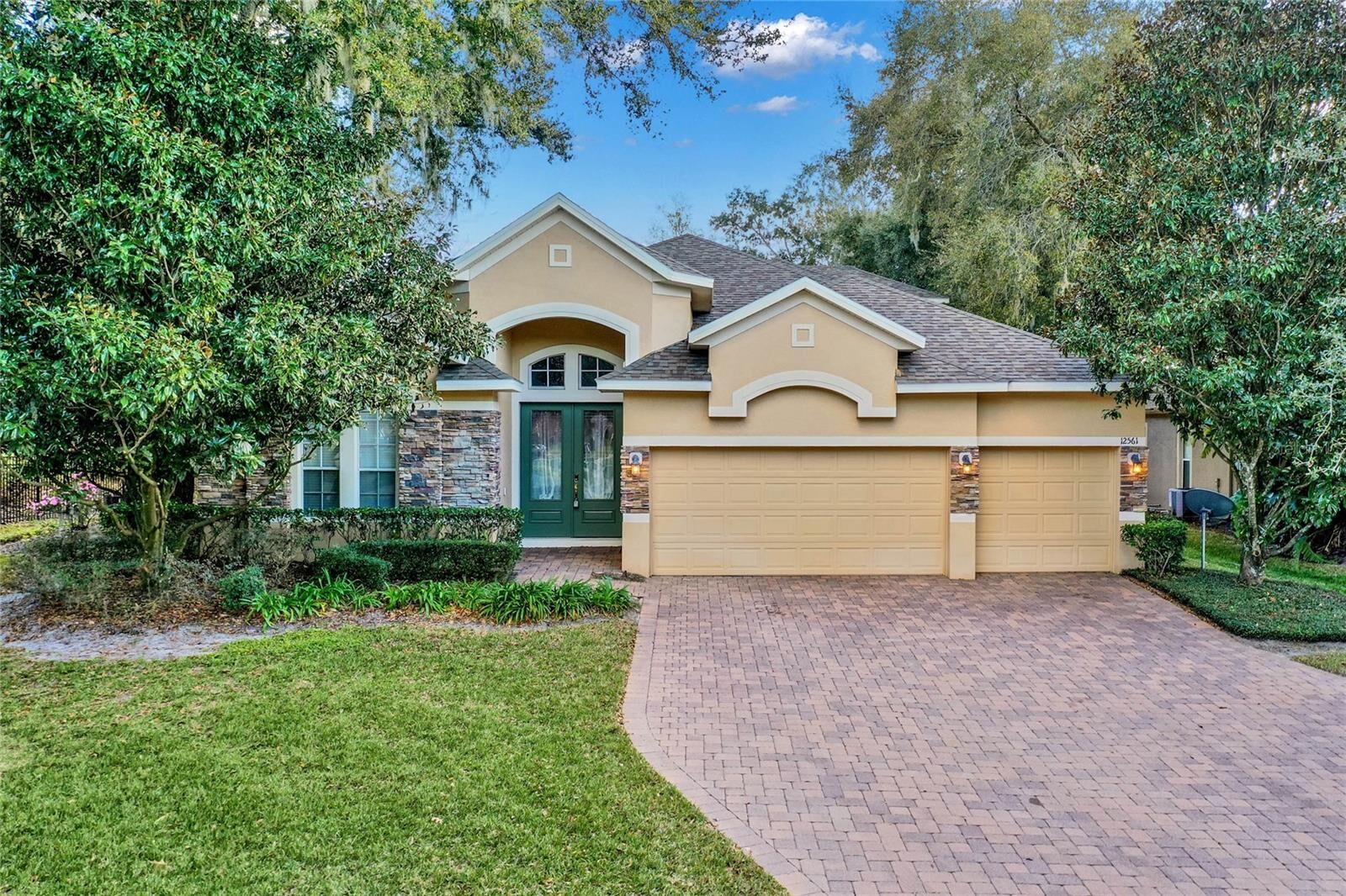 Property Photo:  12561 Westfield Lakes Circle  FL 34787 
