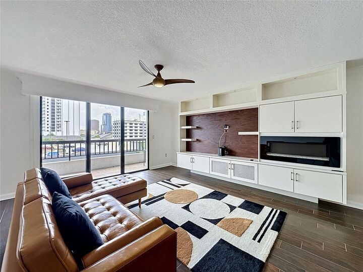 Property Photo:  530 E Central Boulevard 604  FL 32801 