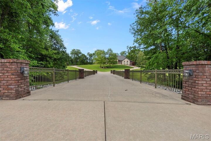 Property Photo: 470 Quail Creek Drive MO 63755