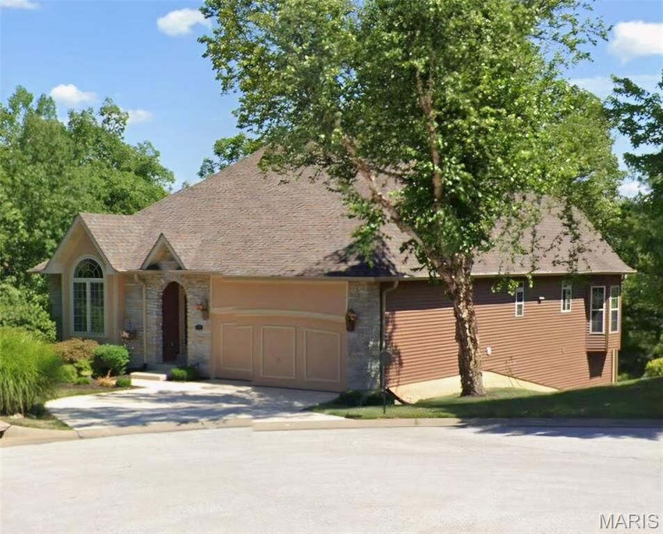 Property Photo: 707 Huntwood Terrace MO 63367