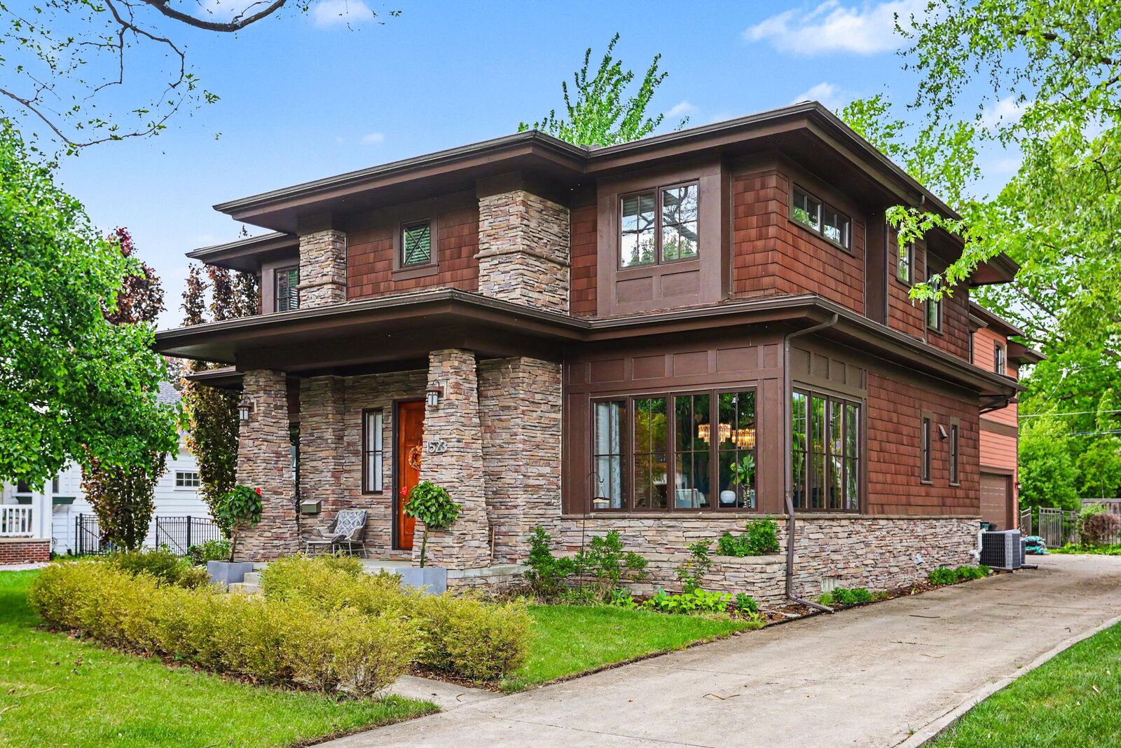 Property Photo: 1523 Villa Road MI 48009