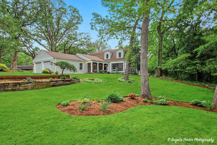 Property Photo:  15 Willet Way  IL 60013 