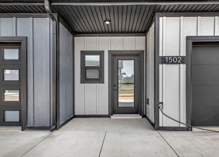 Property Photo: 1502 Jonathan Wade Circle TN 37043