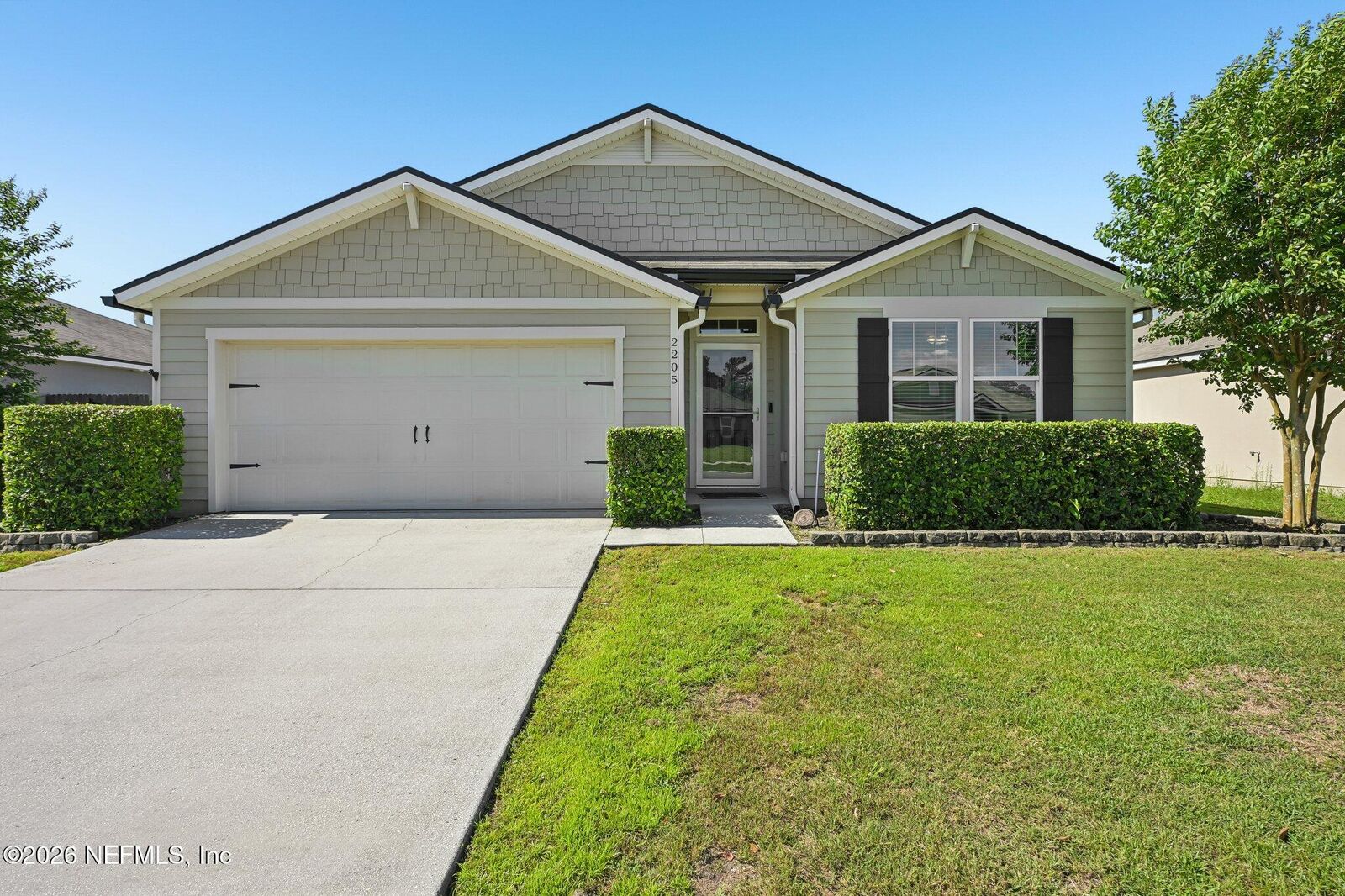 Property Photo: 2205 Pebble Point Drive FL 32043