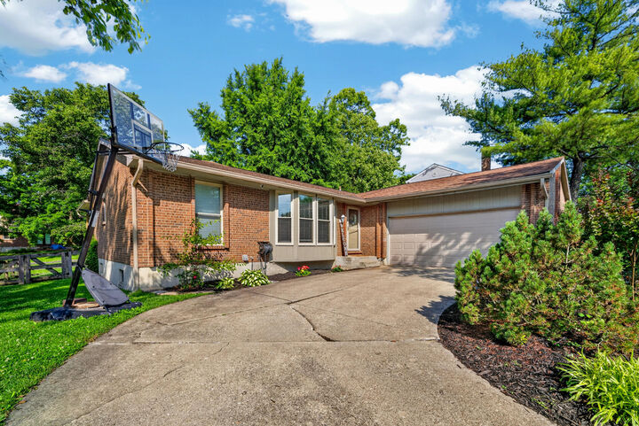 Property Photo: 1579 Poplar Ridge Court KY 41042