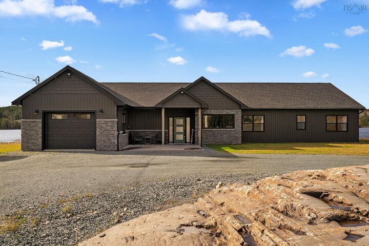 5121 Clam Harbour Road — photo 1
