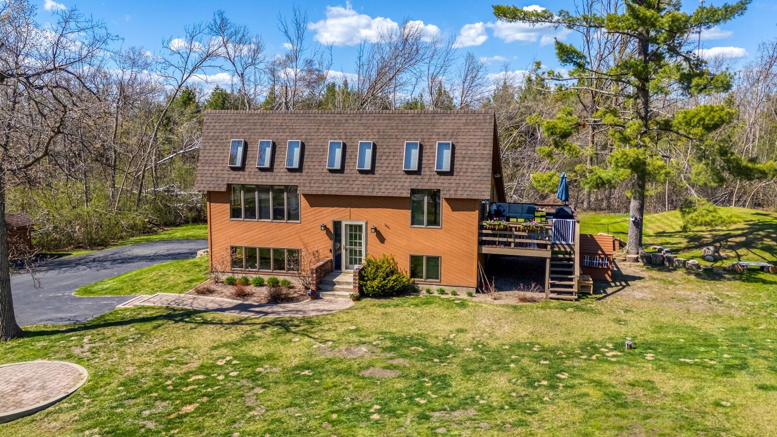Property Photo: 2935 Acorn Lane NE MN 56601