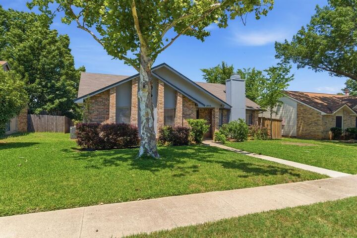 Property Photo: 2816 Chelsea Lane TX 75028