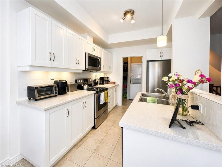 Property Photo:  25 Marr Lane  ON L9K 0K1 