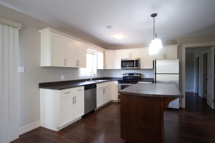 Property Photo: 27 Duffy Court PE C0B 1N0