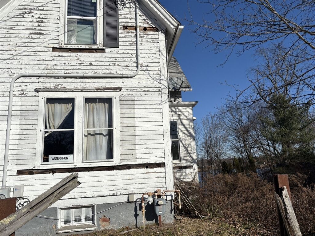 Property Photo: 351 County Rd RI 02806