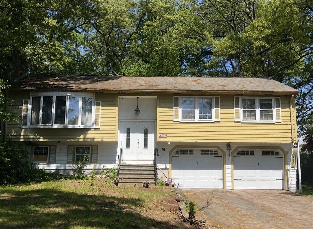 Property Photo: 9 Eliot Road MA 01521