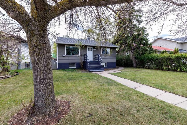 Property Photo: 3905 46 Street AB T4J 1B5