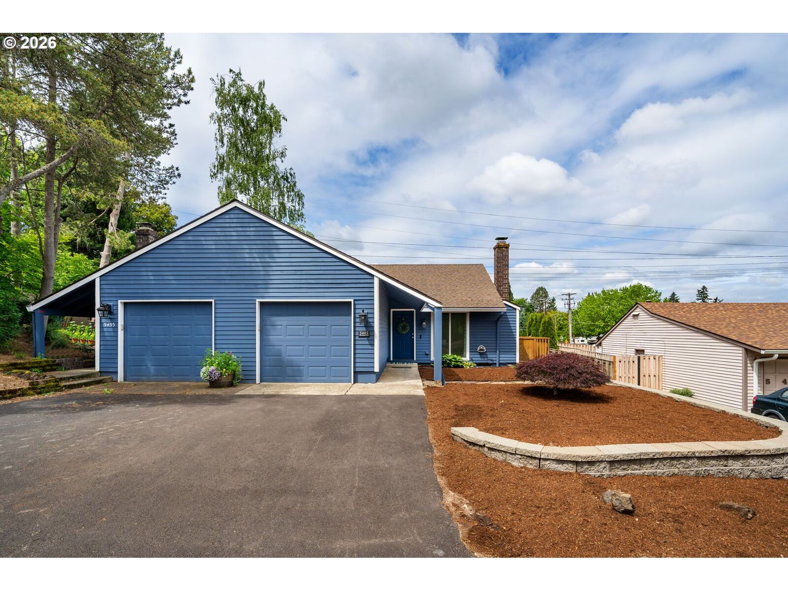 Property Photo: 5445 SW Village Pl OR 97007