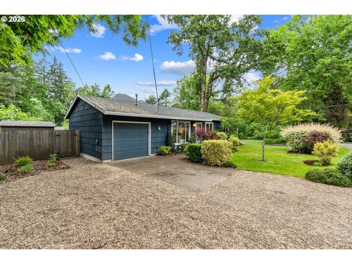 Property Photo: 10811 SW 64th Ave OR 97219