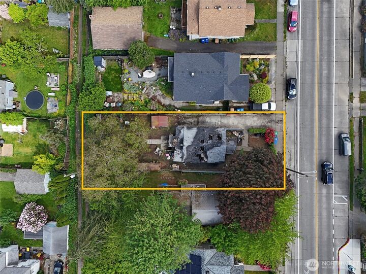 Property Photo: 8145 16th Avenue SW WA 98106