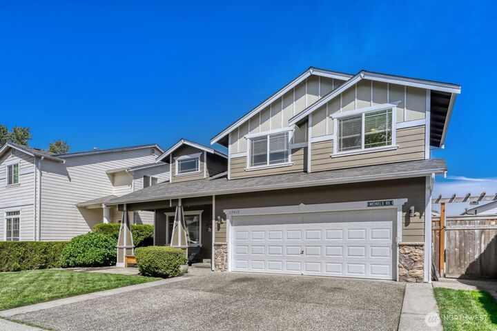 Property Photo: 13413 32nd Drive SE 35 WA 98012
