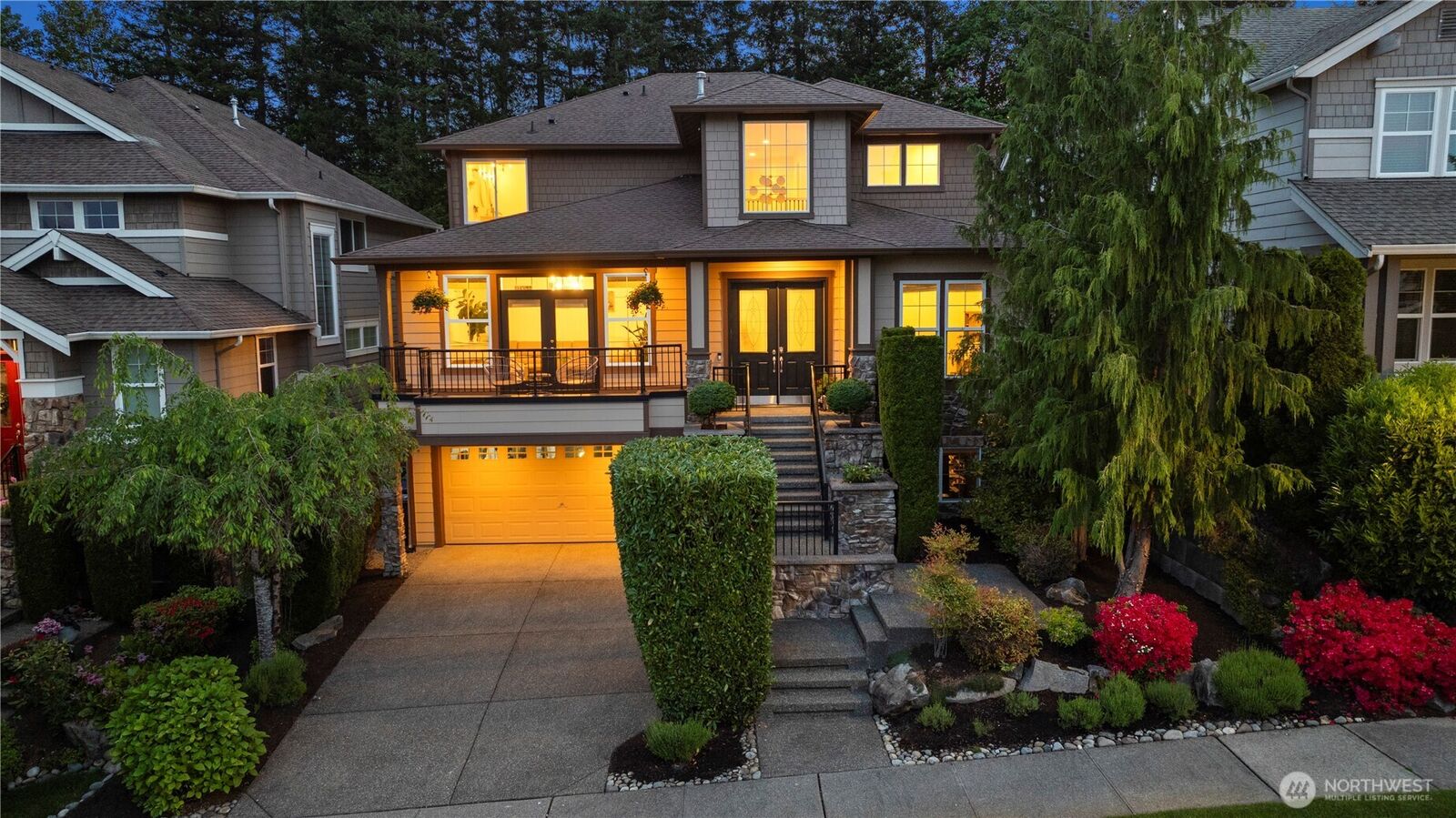Property Photo:  7517  Snowberry Avenue SE  WA 98065 
