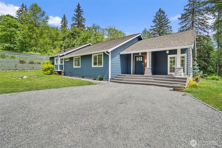 Property Photo: 17210 SE May Valley Road WA 98059