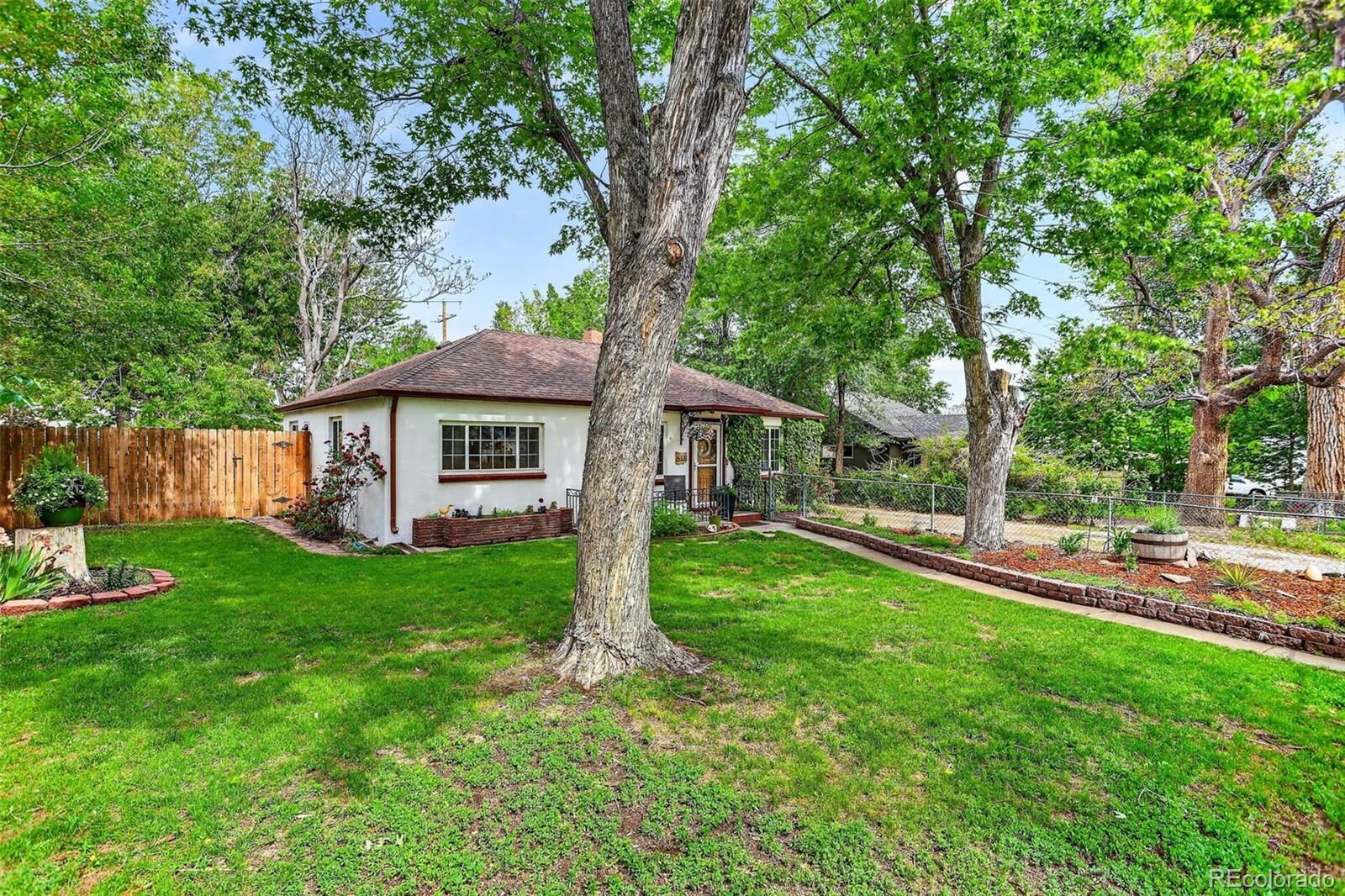 Property Photo:  5331 Primrose Lane  CO 80221 