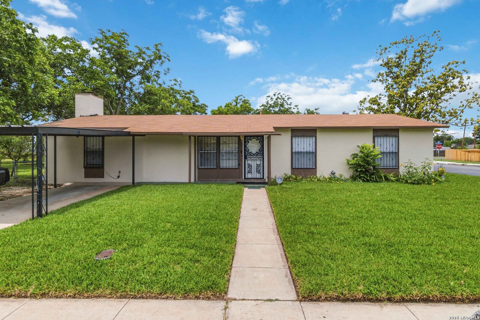 Property Photo:  1503 Parnell Ave  TX 78224 