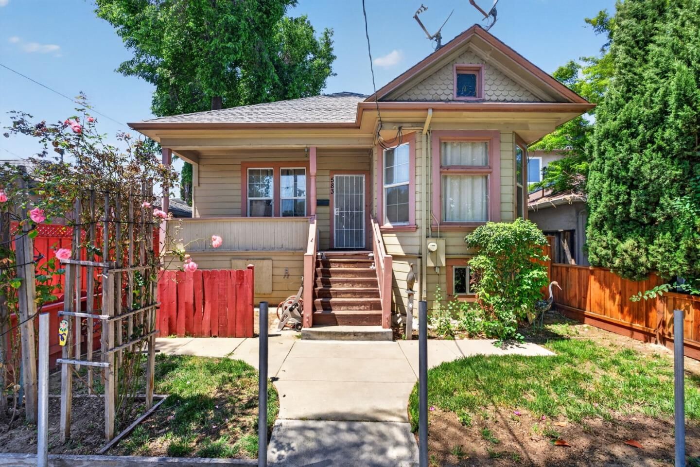 Property Photo:  583 Harrison Street  CA 95125 