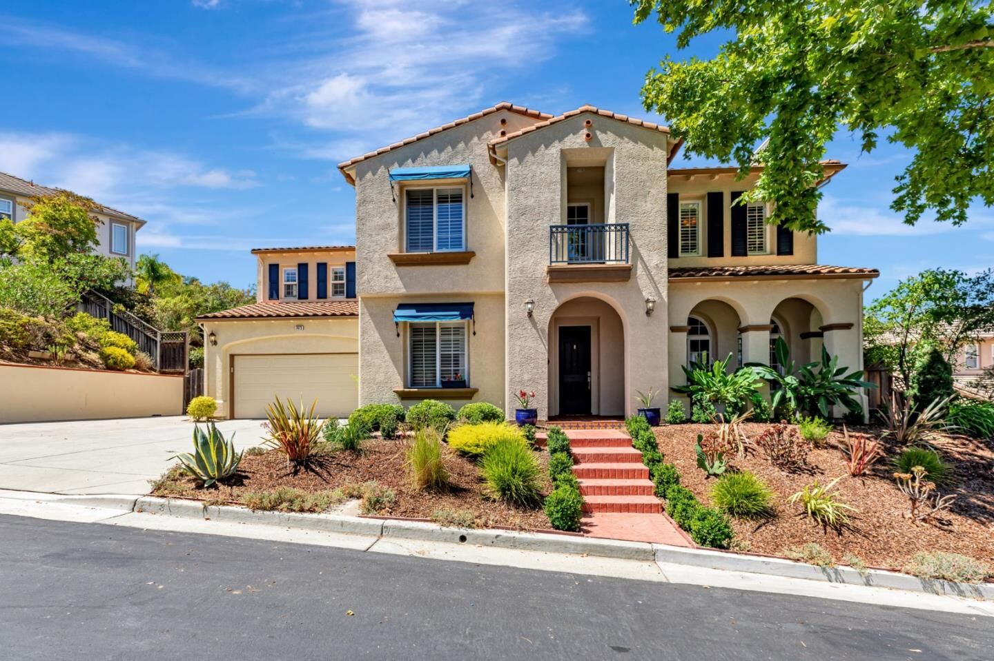 Property Photo:  7473 Hoylake Court  CA 95020 