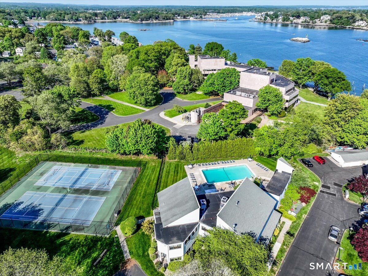 Property Photo: 203 Turtle Bay Drive 203 CT 06405